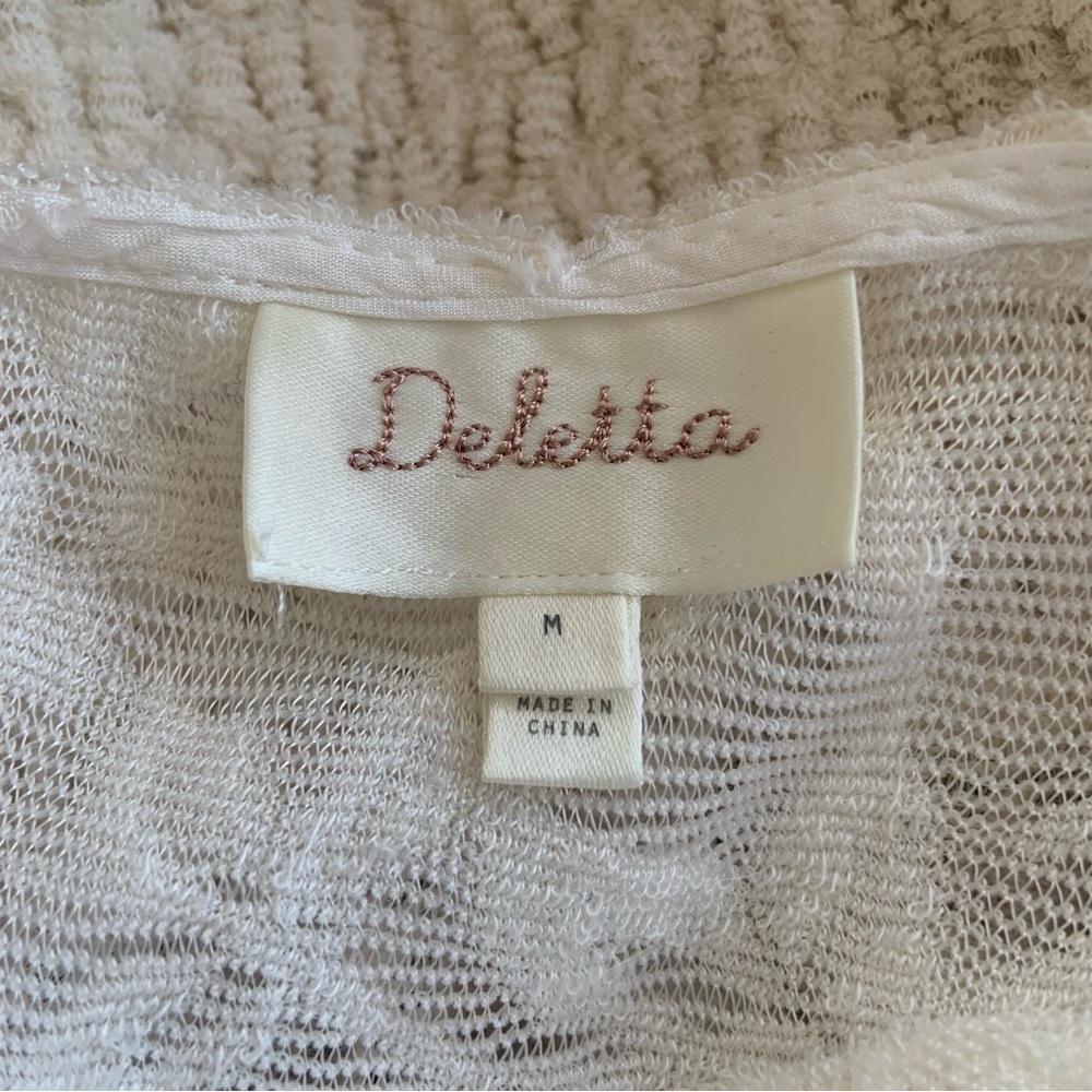 Anthropologie light textured top - Picture 9 of 11